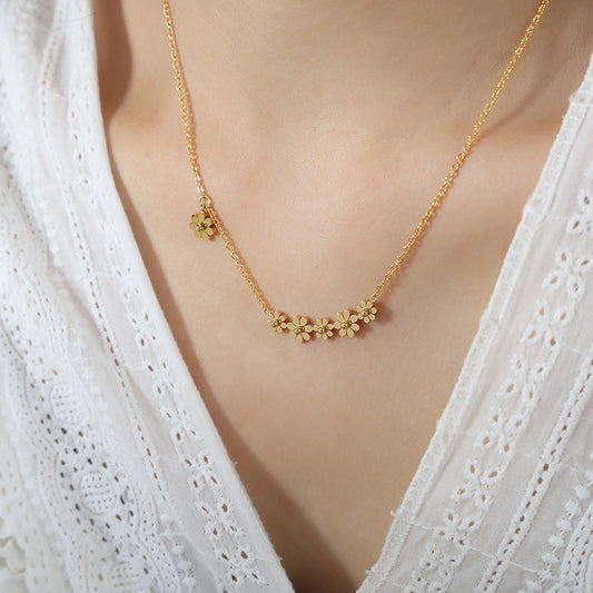 Mini collier marguerite