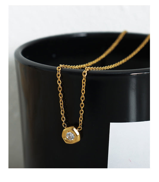Collier à chaîne géométrique simple