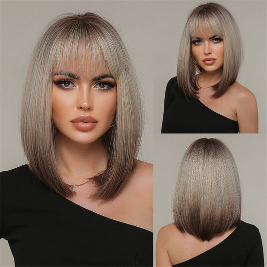 Perruque Synthetique Haute Résistance Bobo Raide Blonde Ombrée Avec Frange 35cm